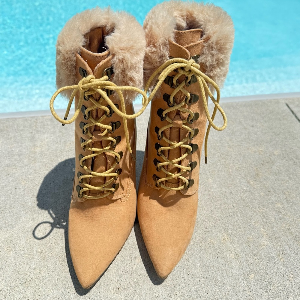 New Charlotte Russe Faux Suede Corset Lace Up Faux Fur Trim Stiletto Boot - Picture 9 of 14